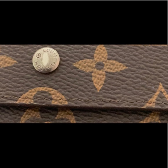 Louis Vuitton Brown Monogram Wallet - Picture 8 of 8